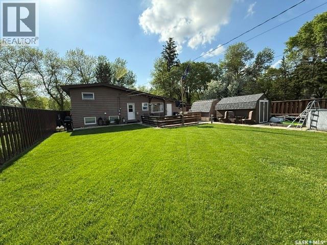 136 Windsor AVENUE - 4