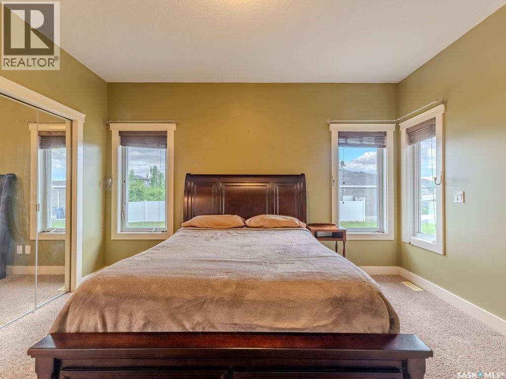 625 Reimer ROAD - 17