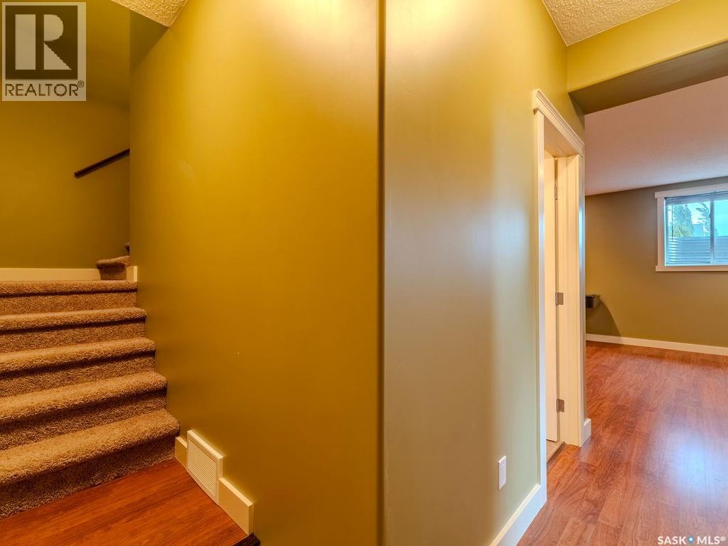 625 Reimer ROAD - 21