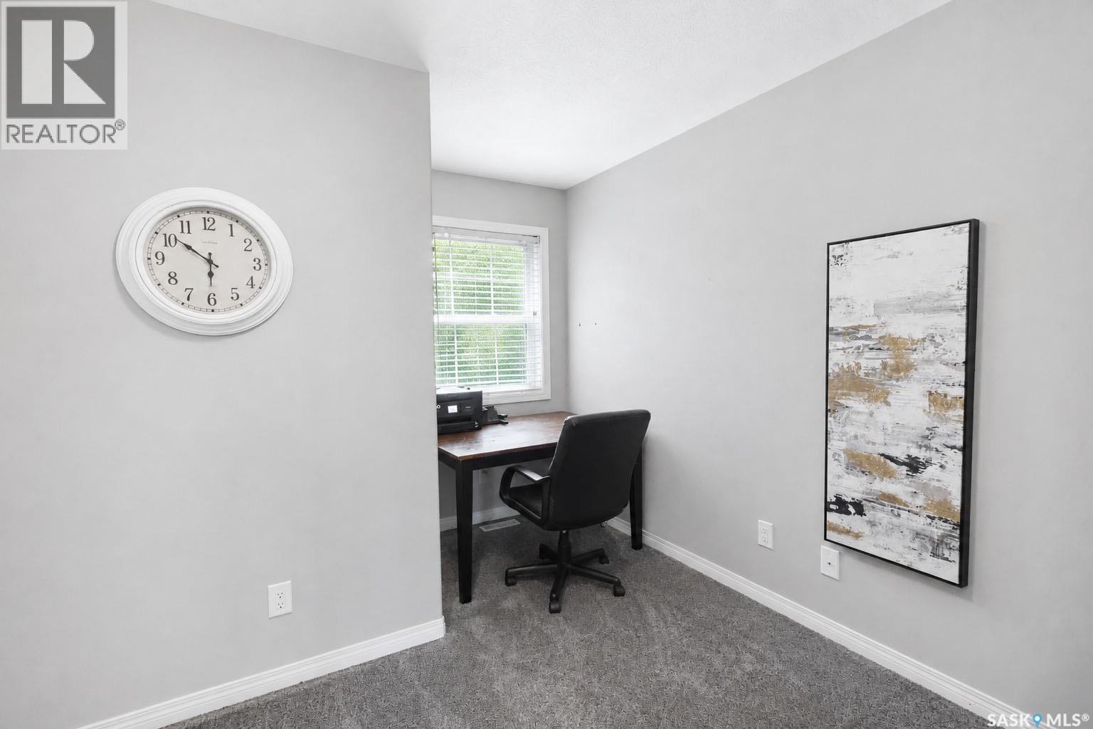 #622 1851 Pederson DRIVE - 18