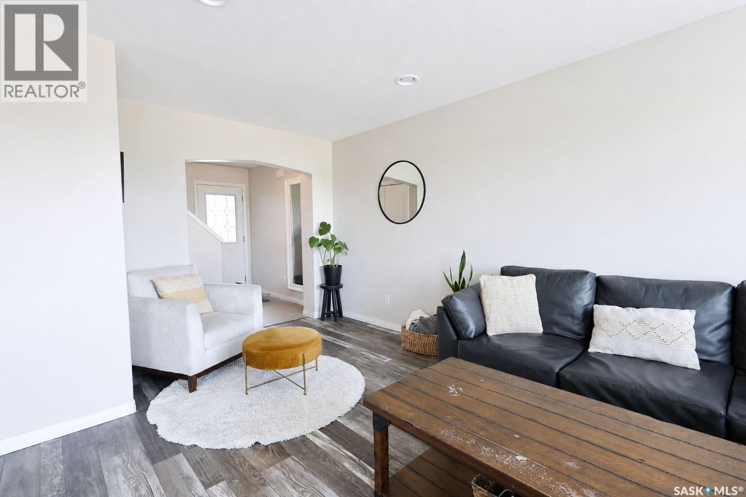 #622 1851 Pederson DRIVE - 6