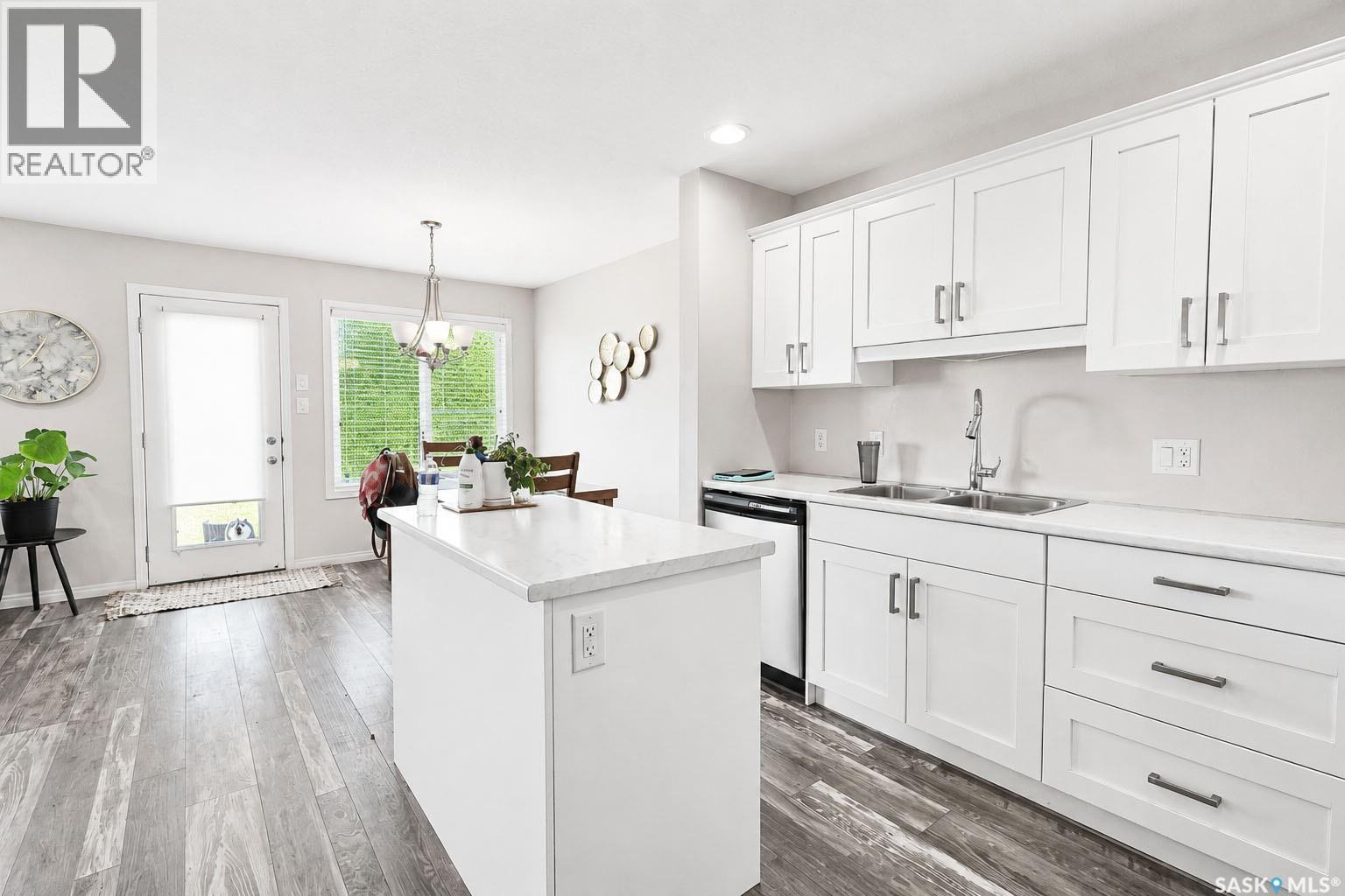 #622 1851 Pederson DRIVE - 9