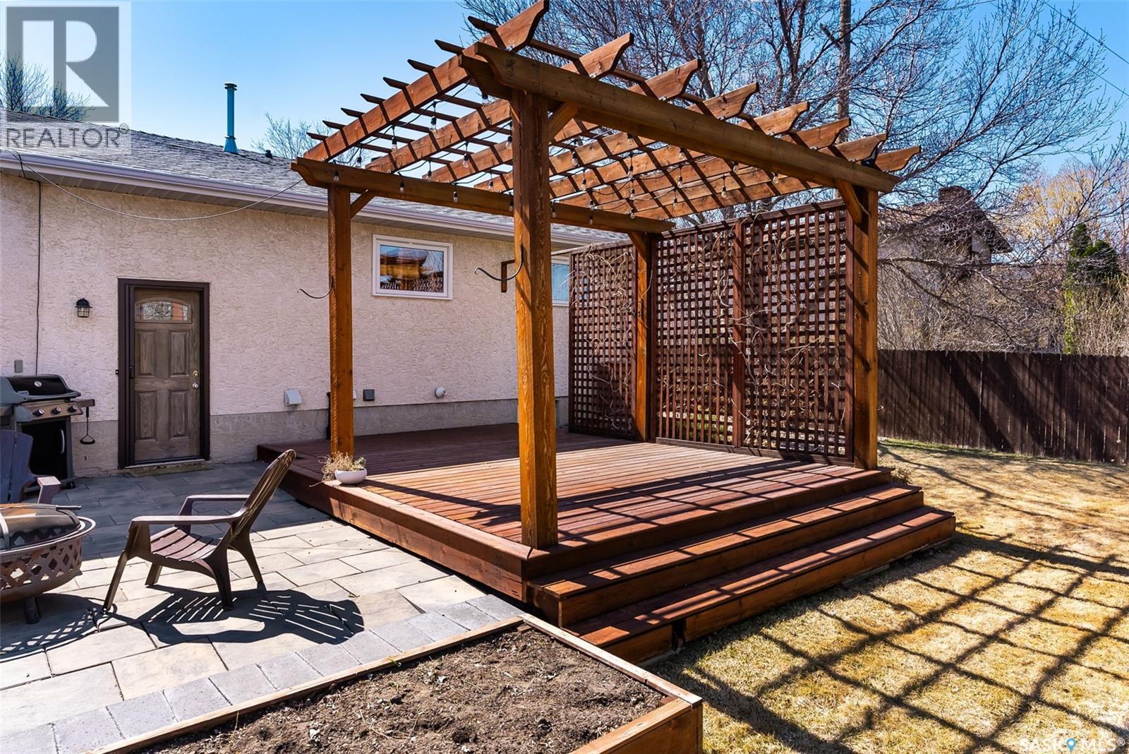 3246 Margaret ROAD - 32