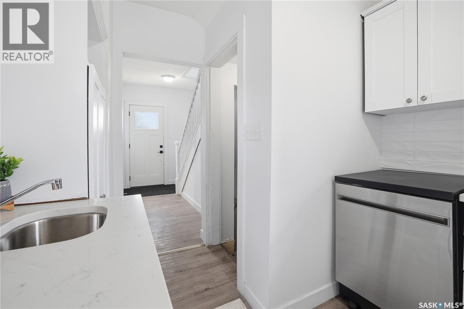 1376 KING STREET - 11