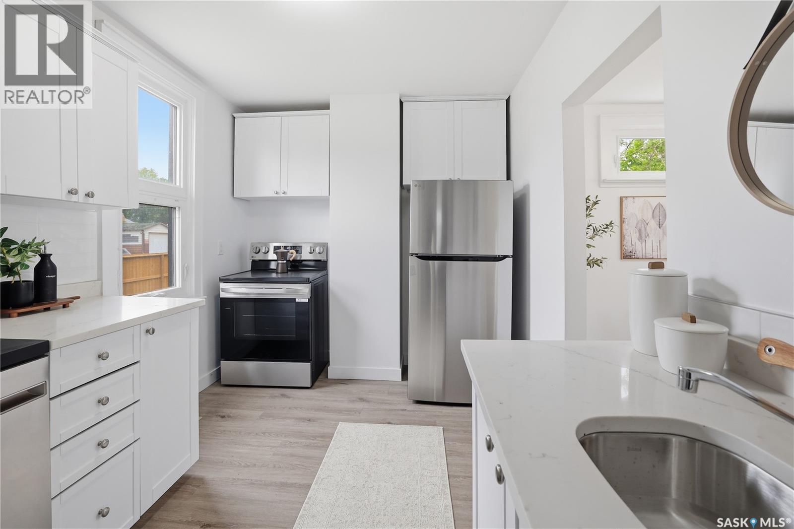 1376 KING STREET - 9