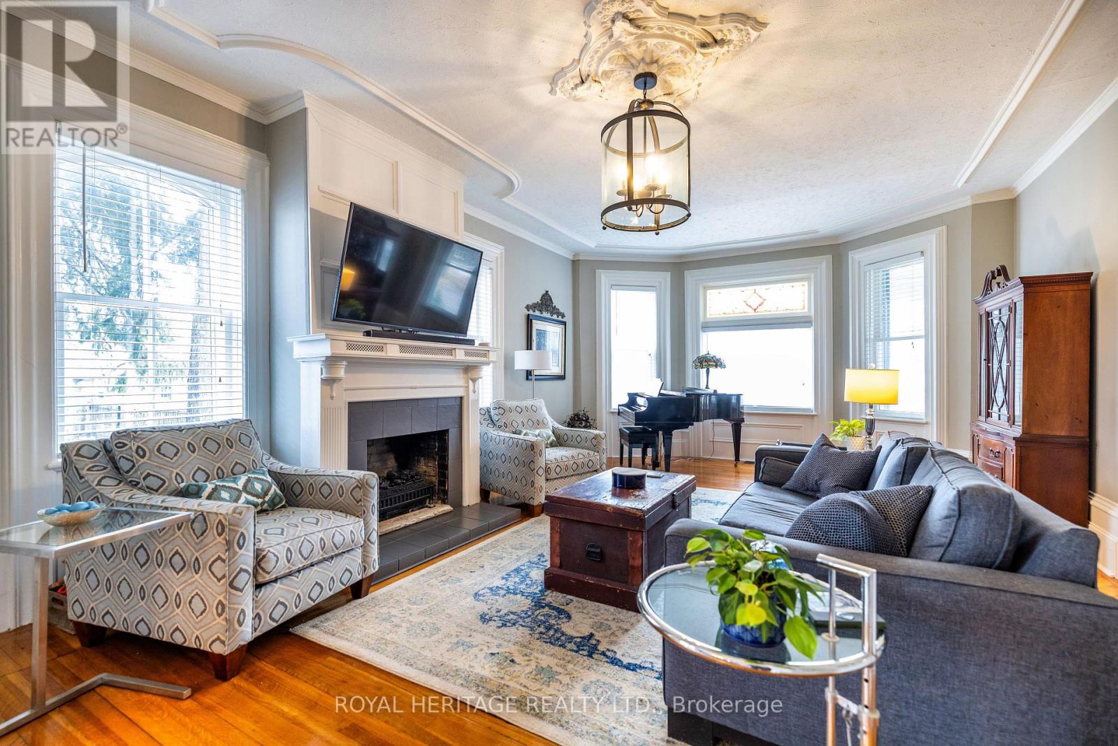 220 COCHRANE STREET - 26