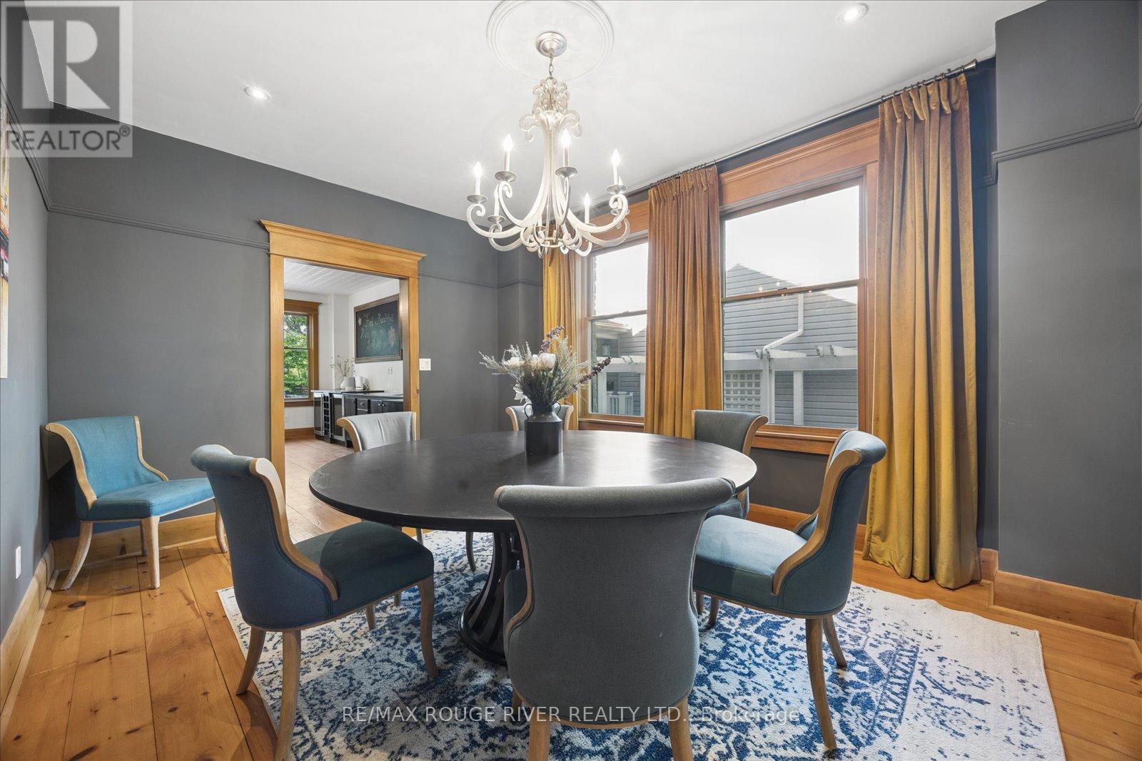 30 SPRINGBANK AVENUE - 14