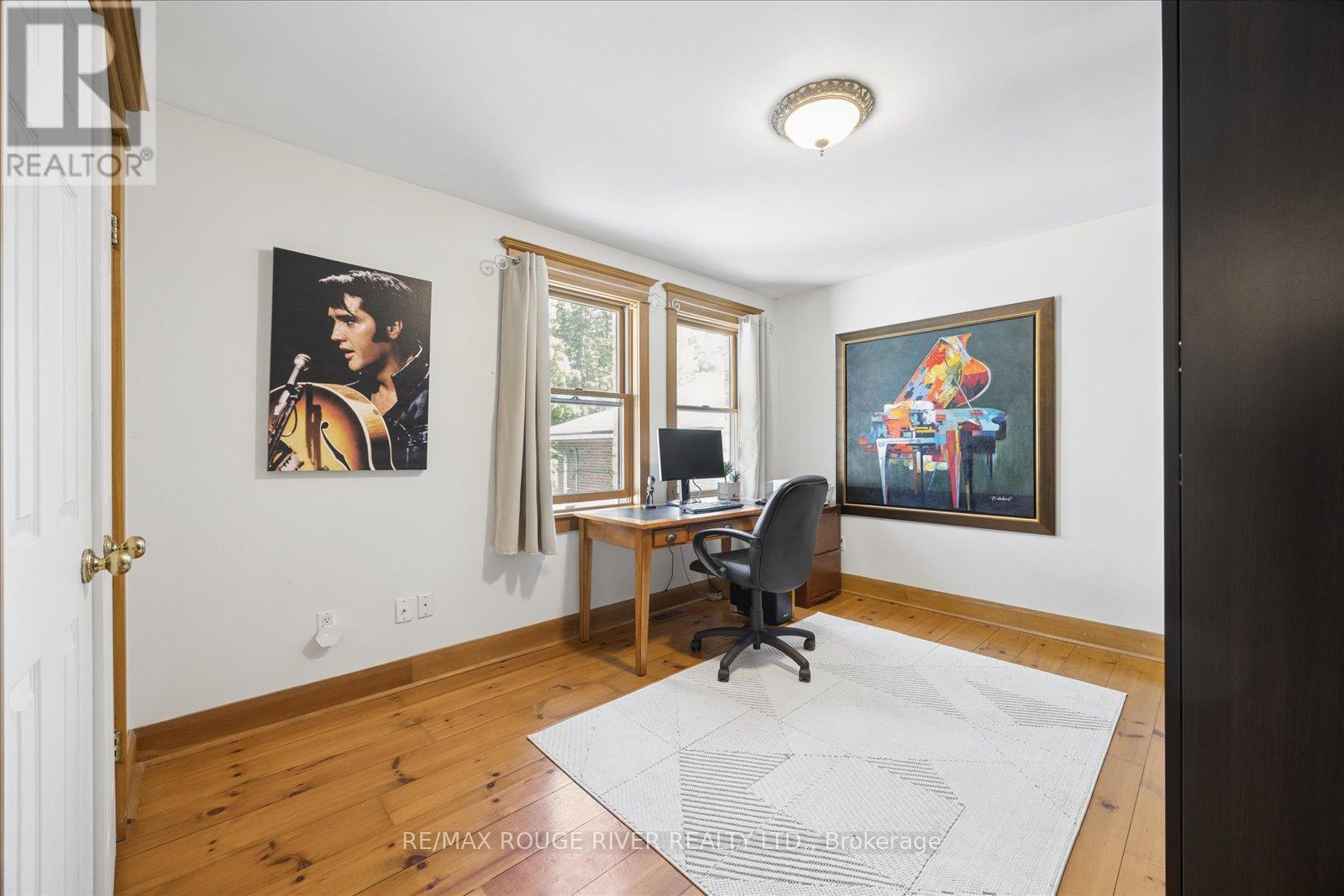 30 SPRINGBANK AVENUE - 31