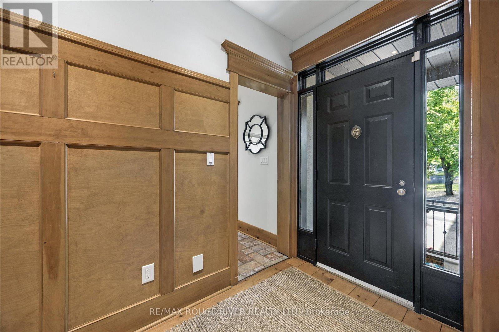 30 SPRINGBANK AVENUE - 4