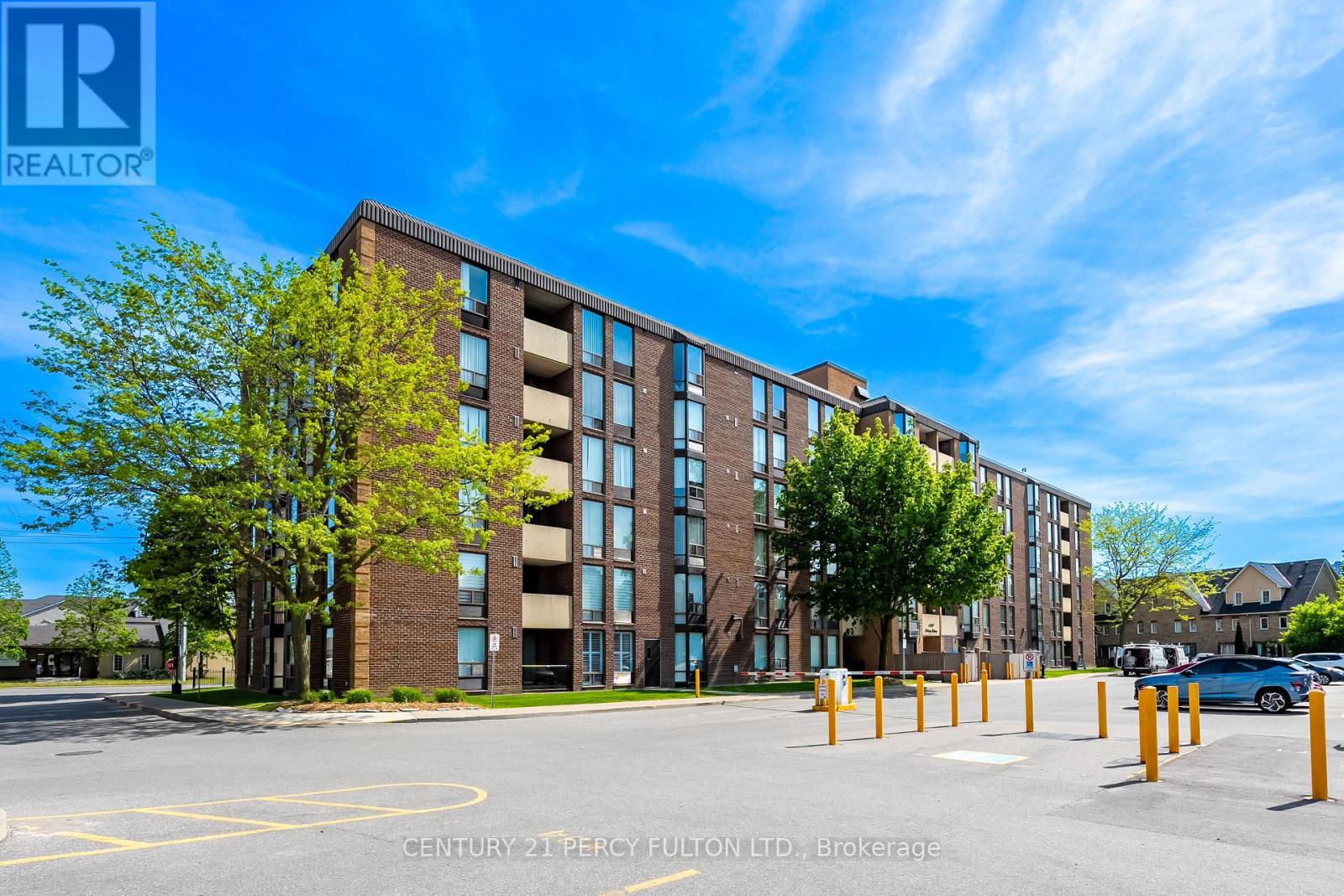 #601 1530 PICKERING PARKWAY - 28