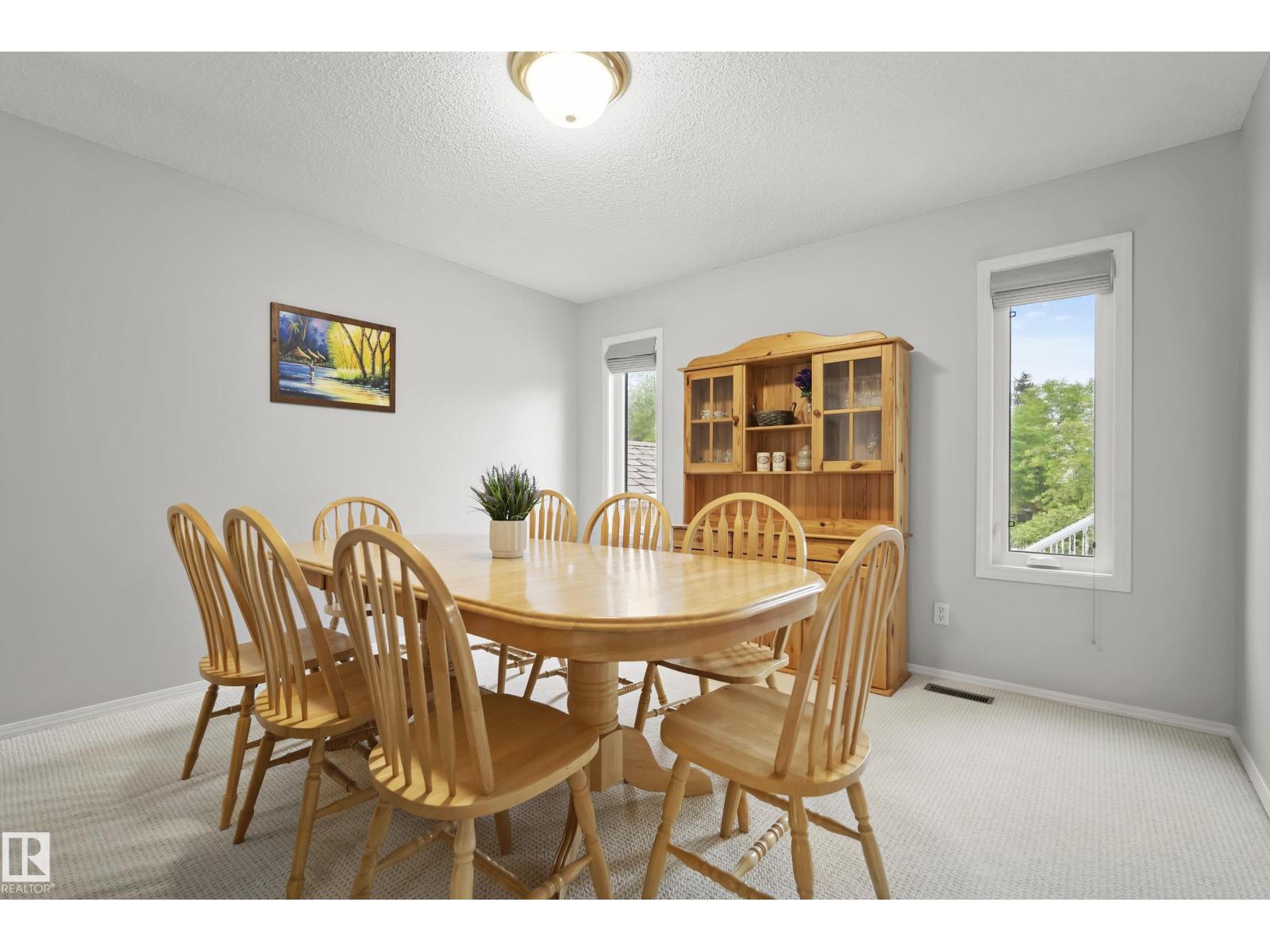 15503 62 ST NW - 11