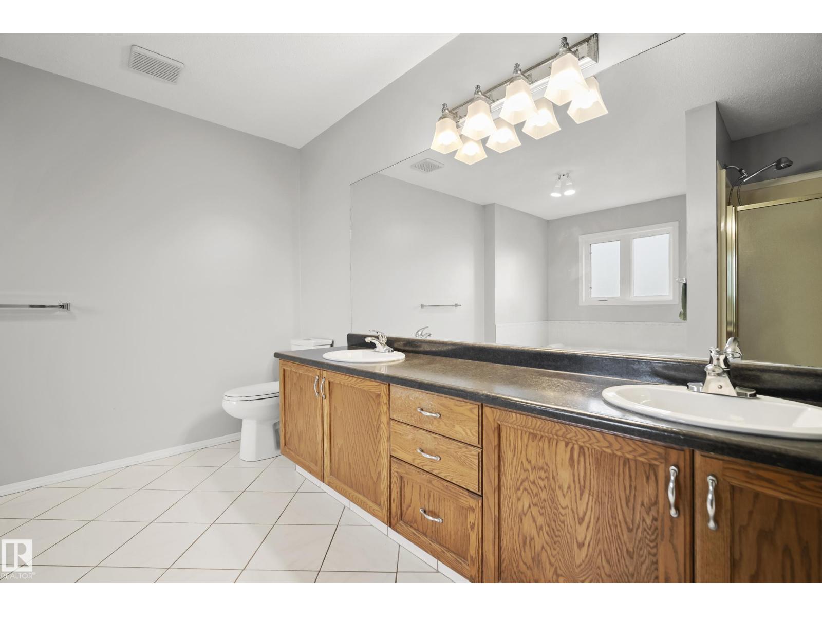 15503 62 ST NW - 27