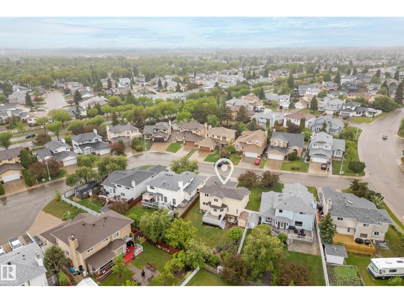 15503 62 ST NW - 55