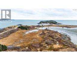 1a Lobster Pound Road, Cape Forchu, NS B5A5G7 Photo 10
