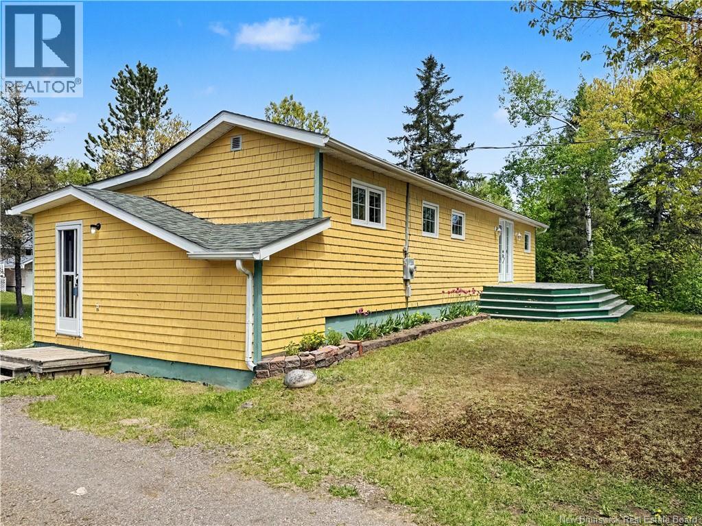 35 Richard Cres - 4