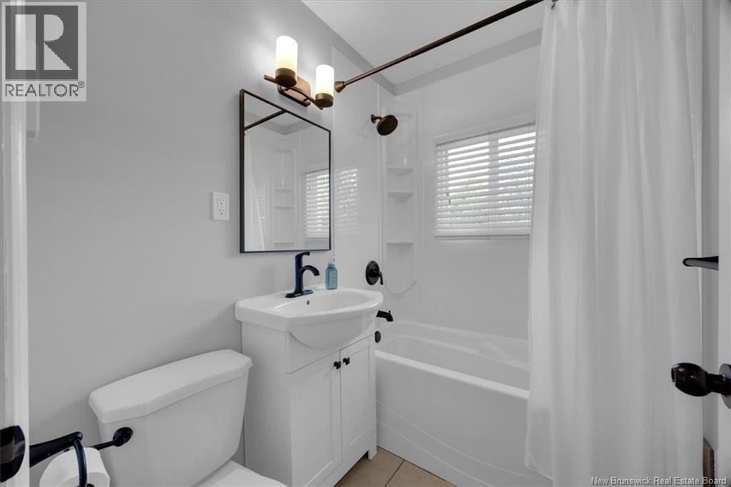 22 Alpine Street - 20