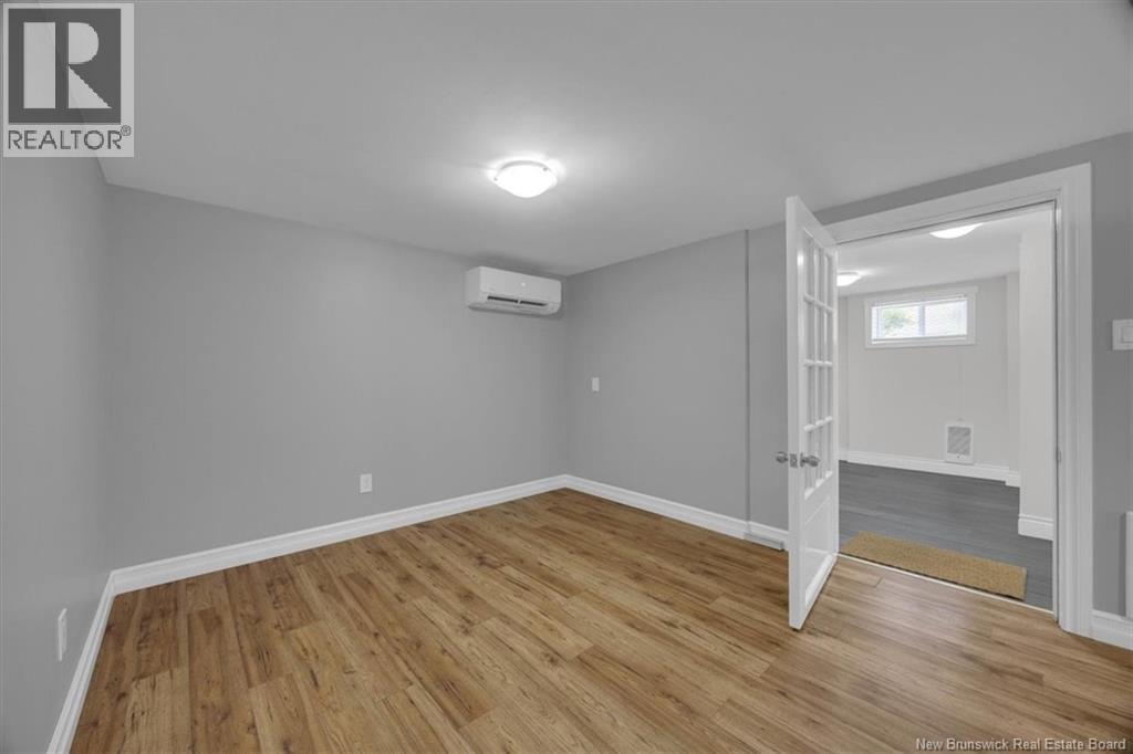 22 Alpine Street - 30
