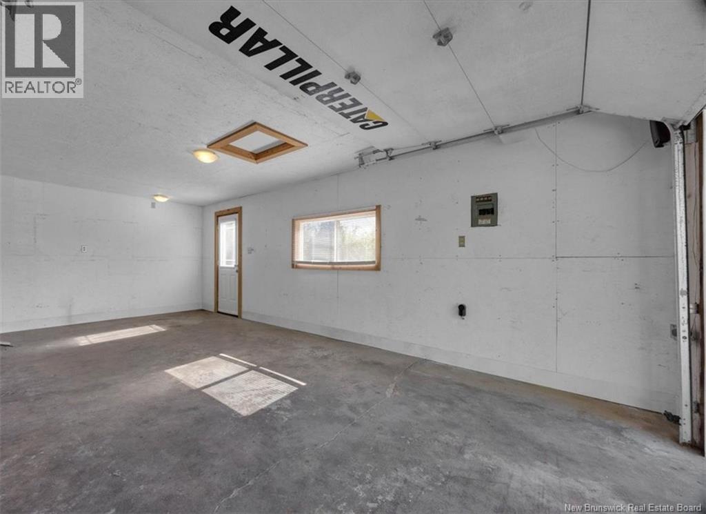 22 Alpine Street - 37