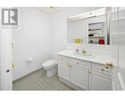 201 - 335 Renfrew Drive, Markham, ON L3R9S9 Photo 14