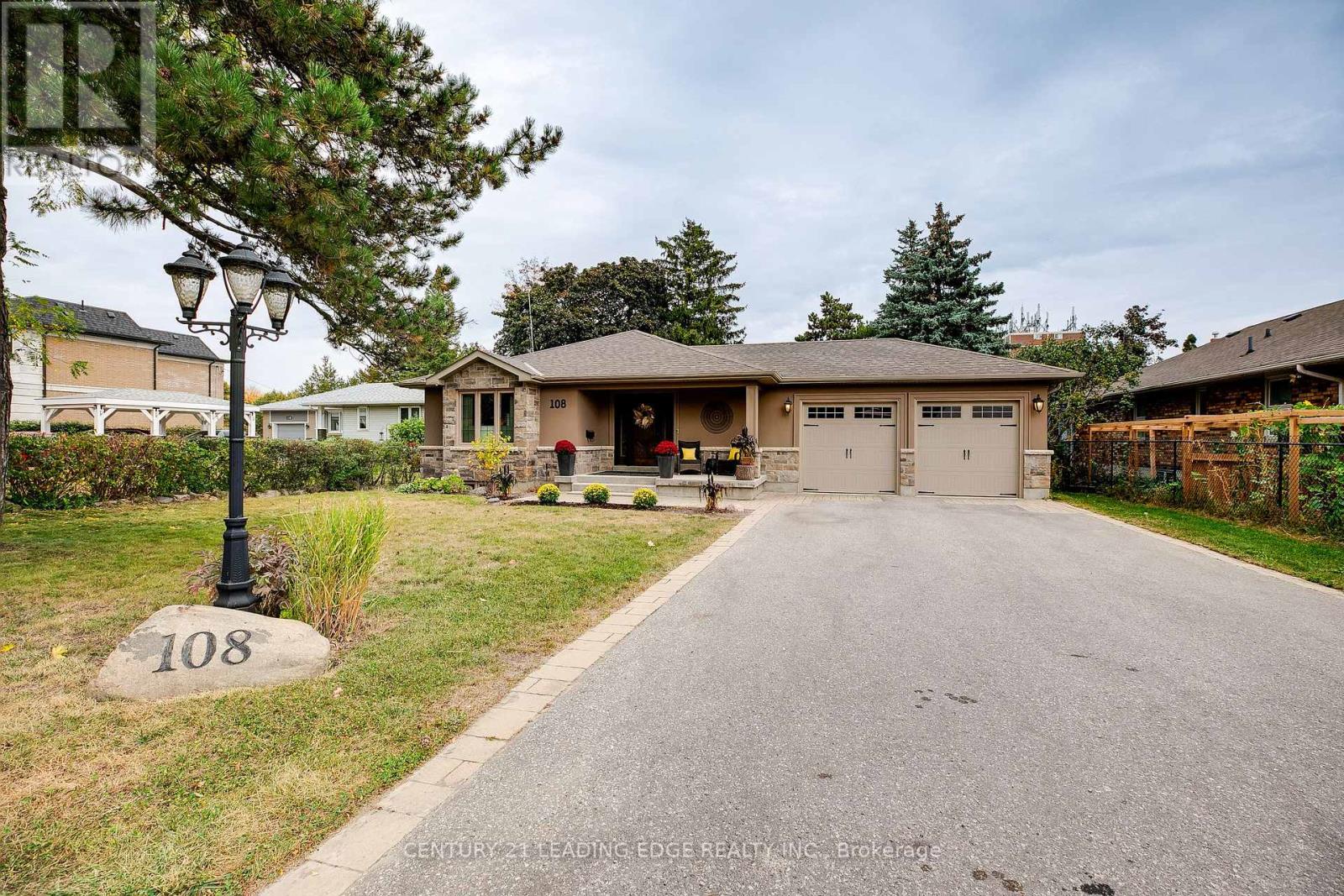 108 ROBINSON STREET - 1