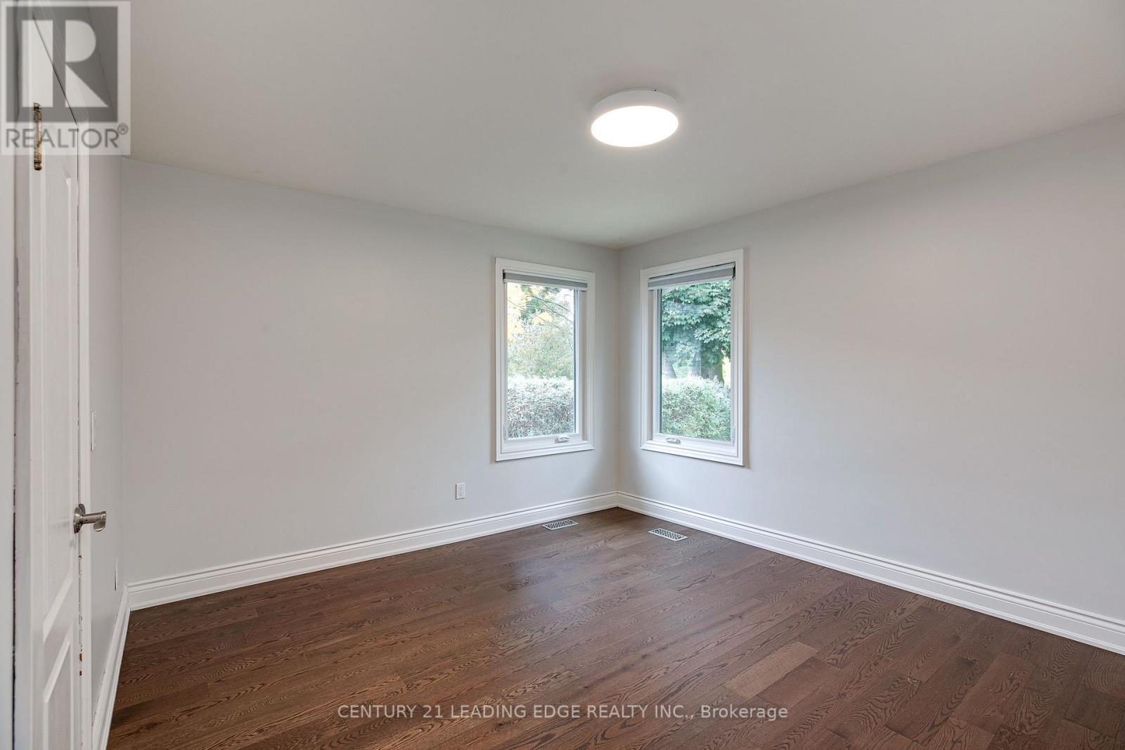 108 ROBINSON STREET - 21