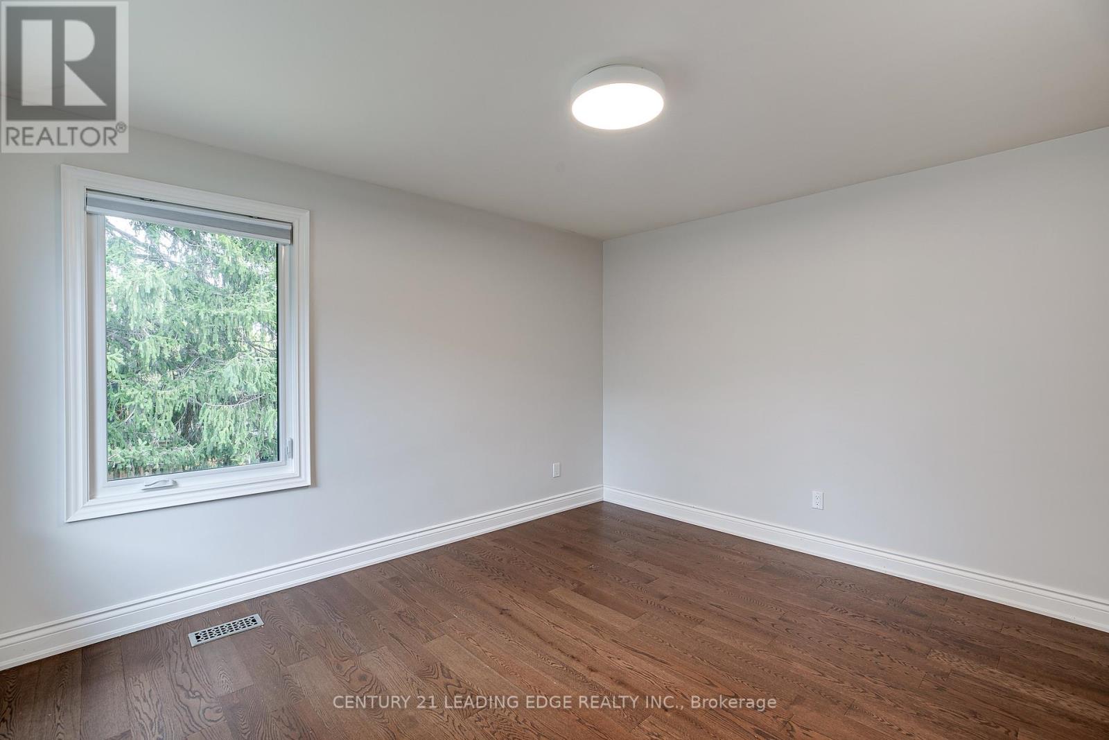 108 ROBINSON STREET - 22