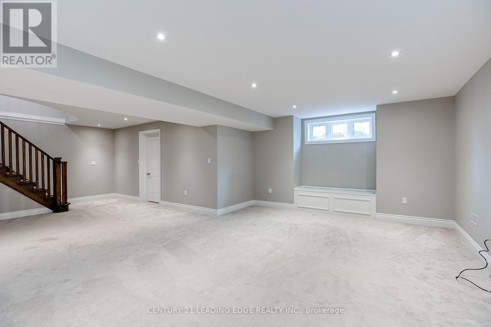 108 ROBINSON STREET - 29