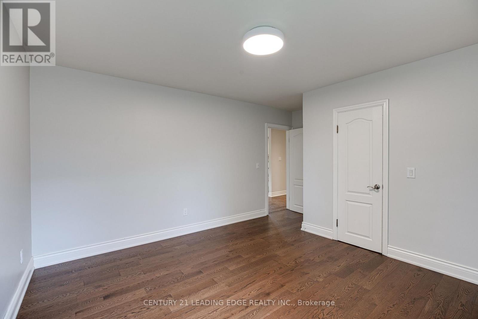 108 ROBINSON STREET - 50