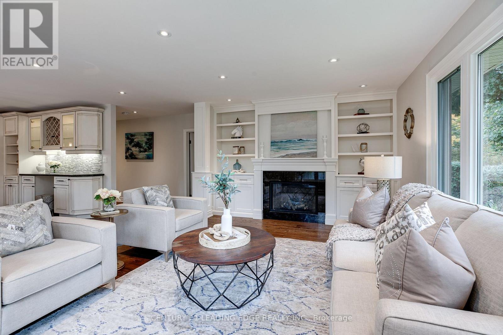 108 ROBINSON STREET - 8