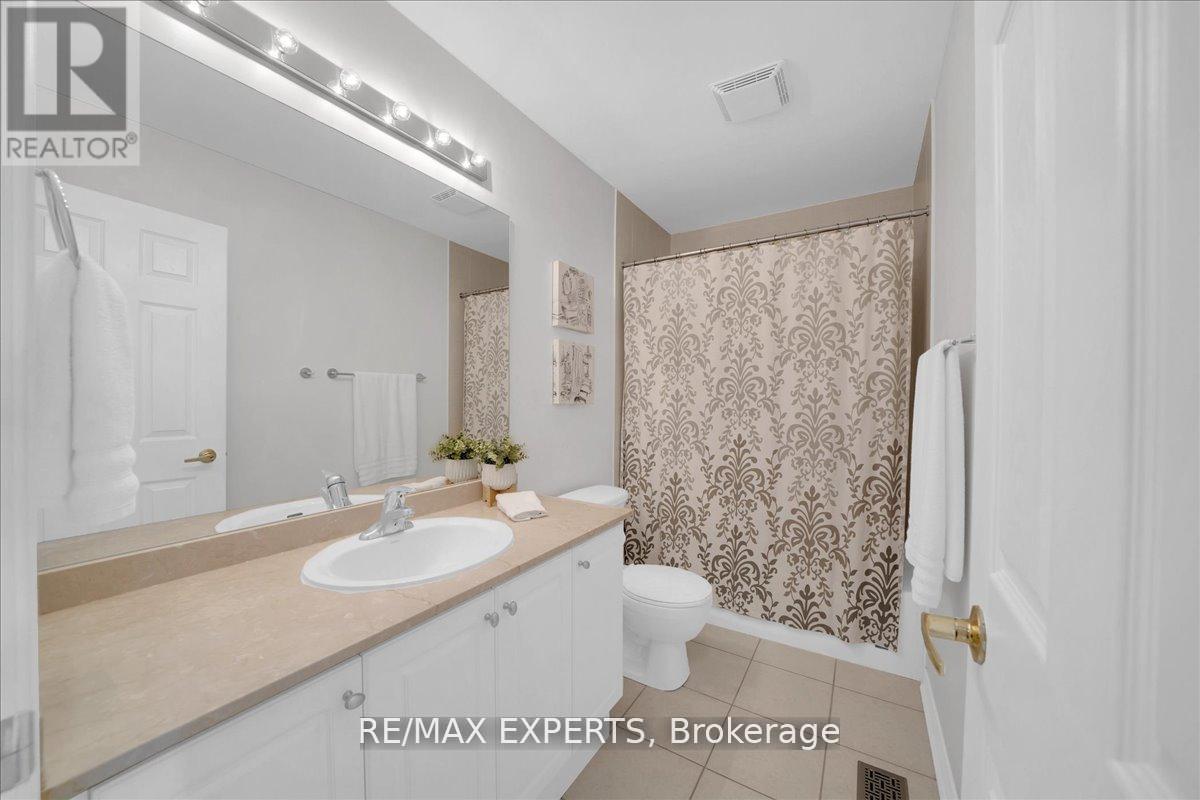 10534 VICTORIA SQUARE BOULEVARD - 32