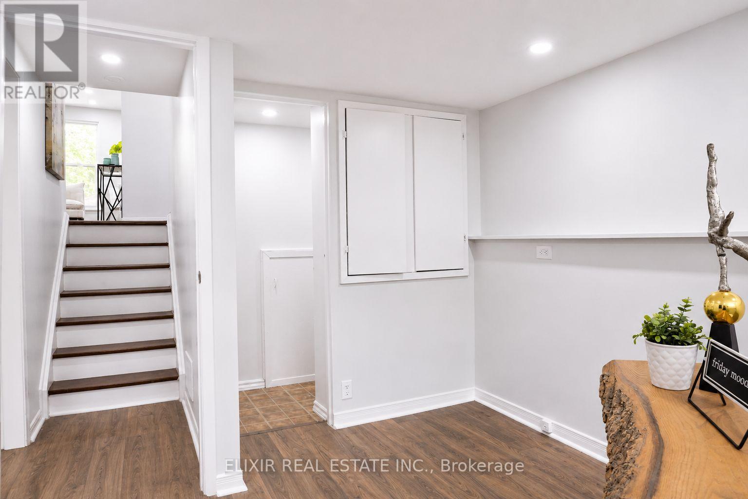 45 AUSTEN LANE - 19