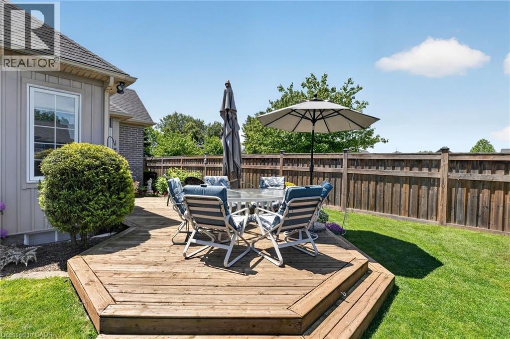 2 SEYVAL Place - 44
