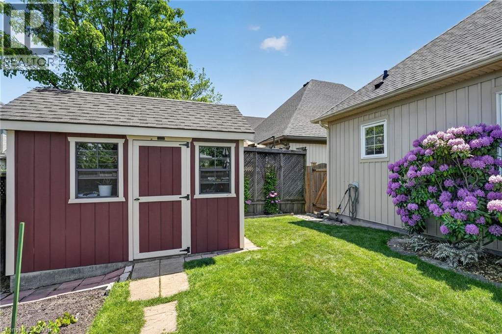 2 SEYVAL Place - 46