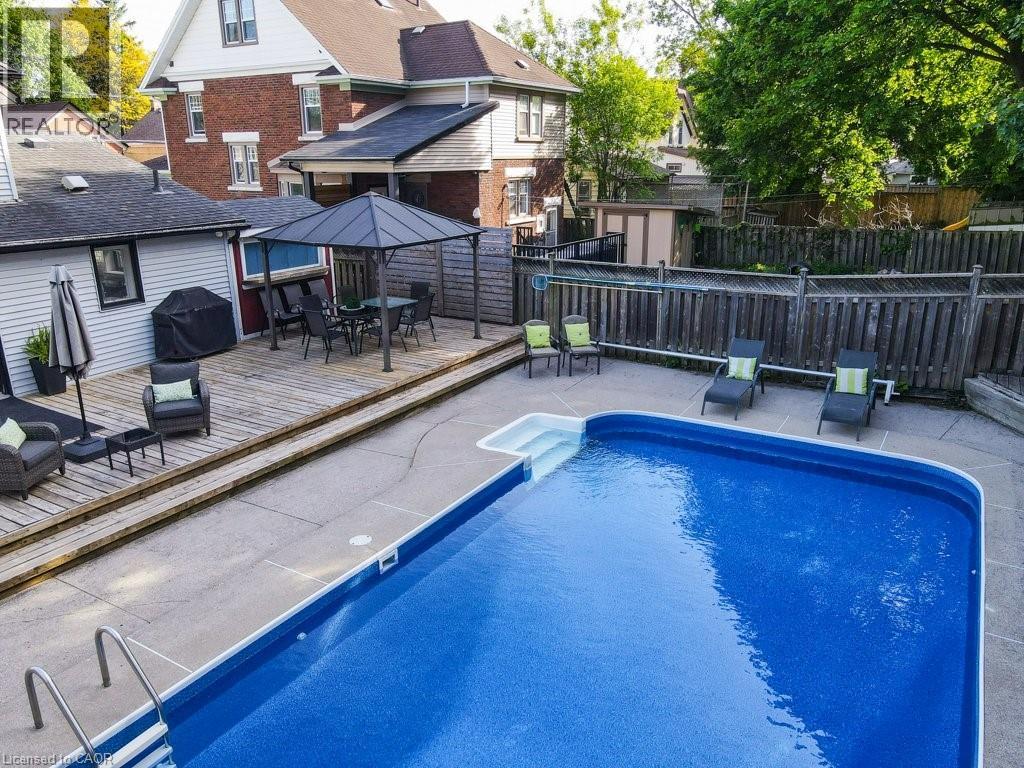 44 KRUG Street - 43