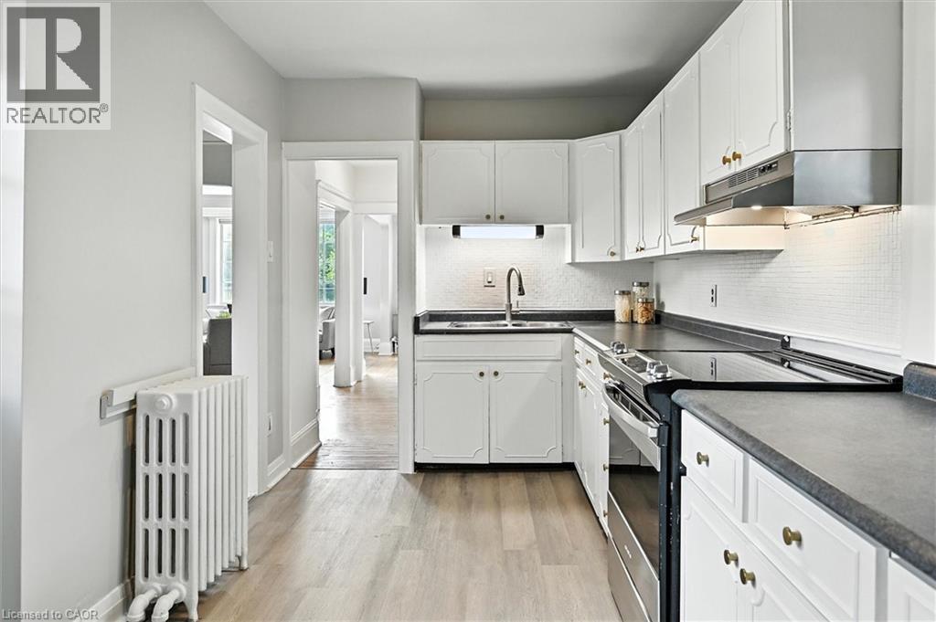 1047 MAIN Street E Unit# 3