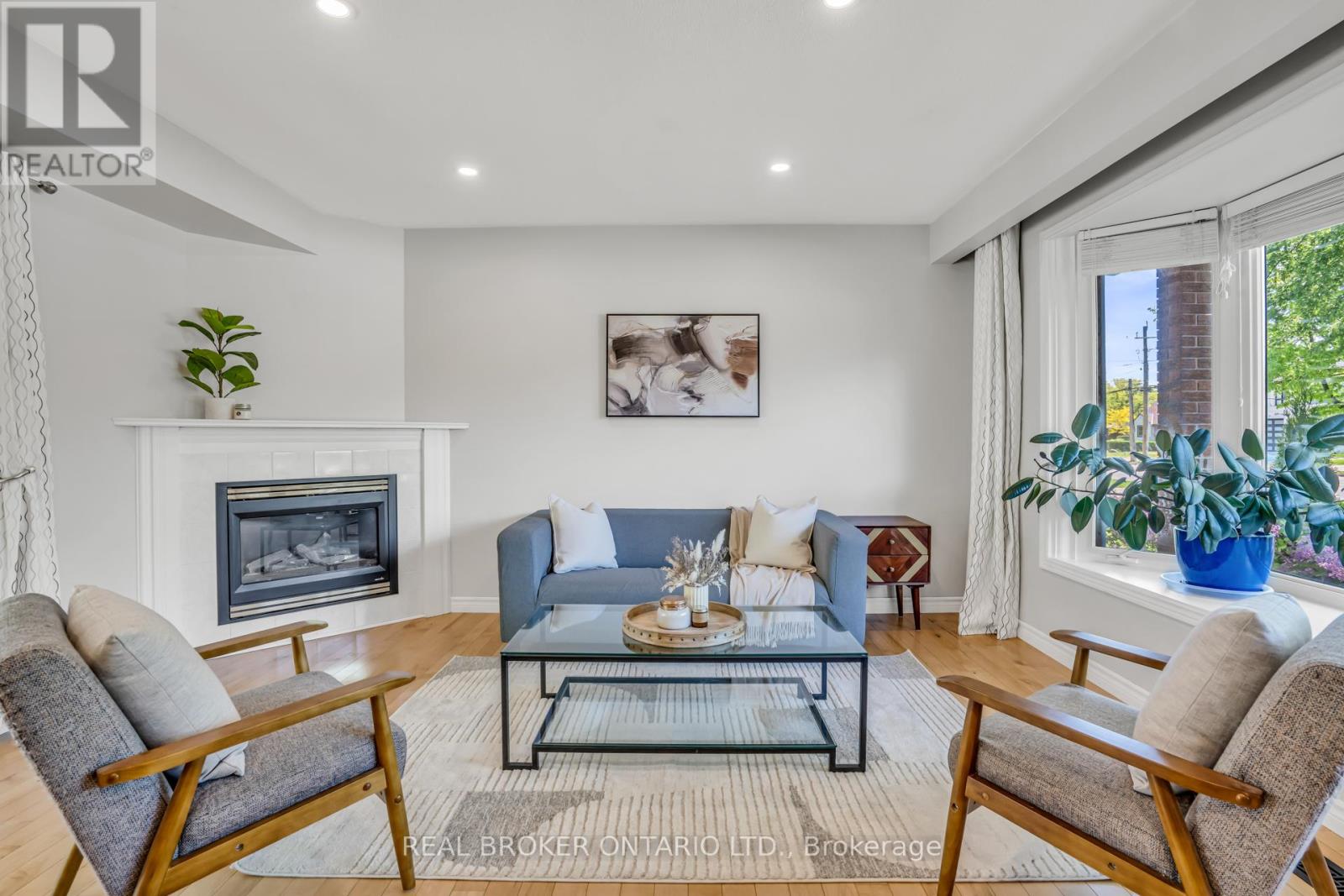 341 APPLEBY LINE - 4