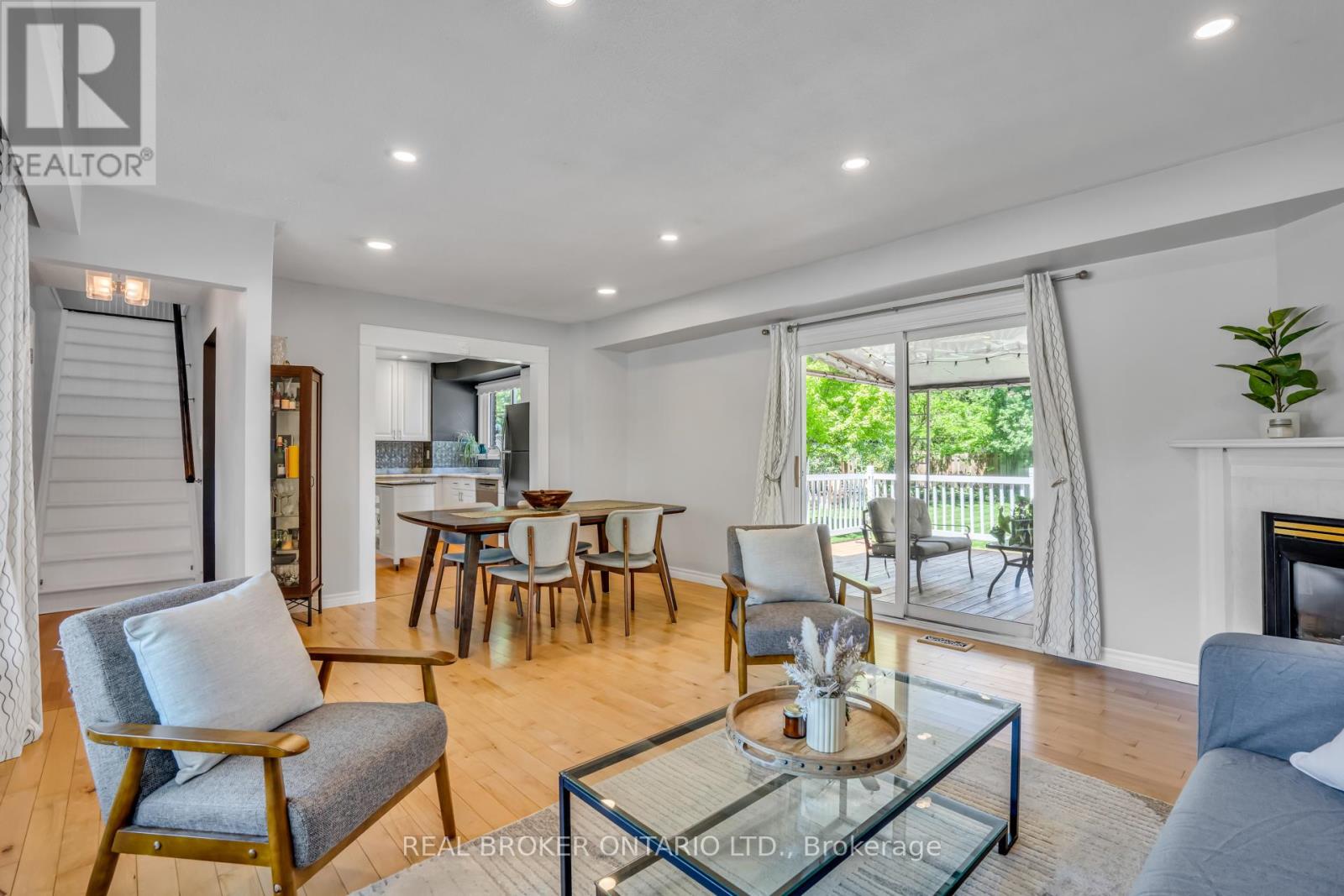 341 APPLEBY LINE - 7