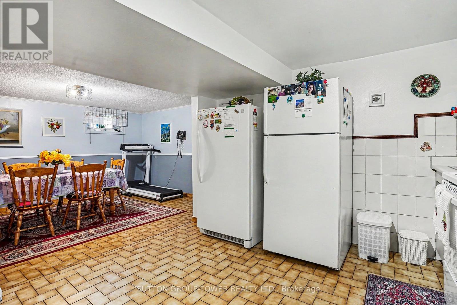 11 KINNIE COURT - 21