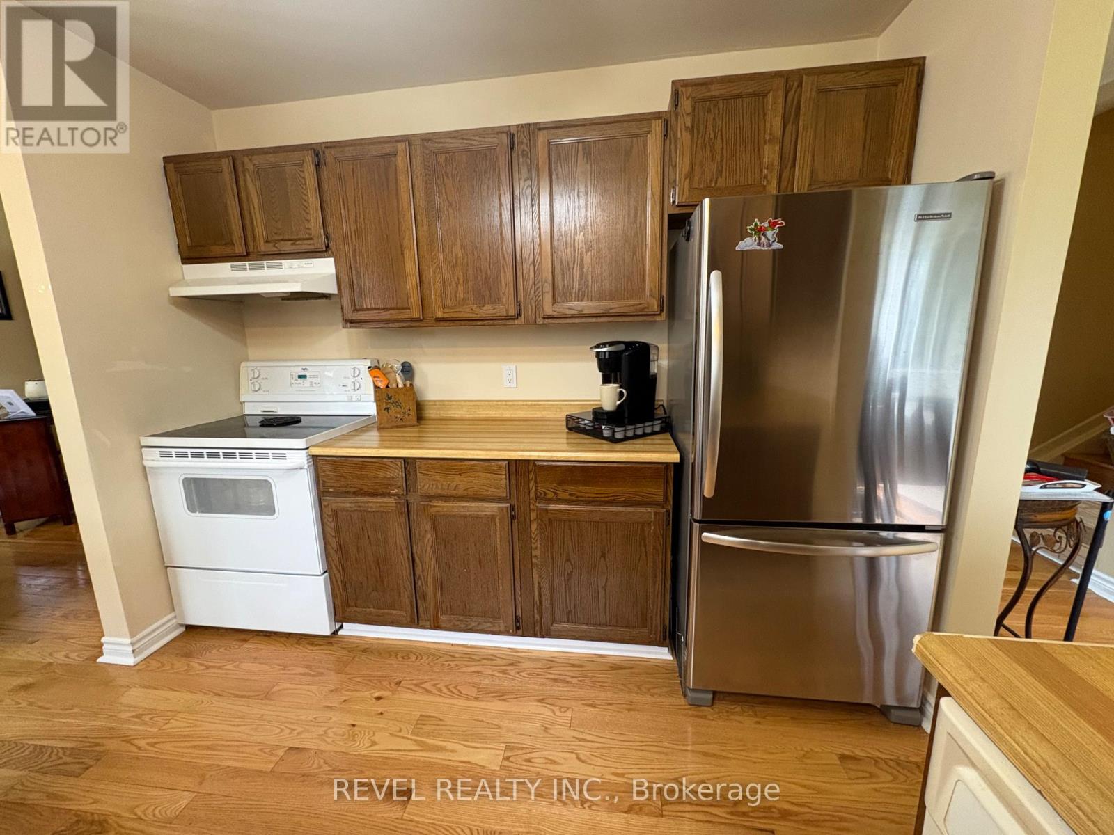 452 ELEVENTH AVENUE - 15