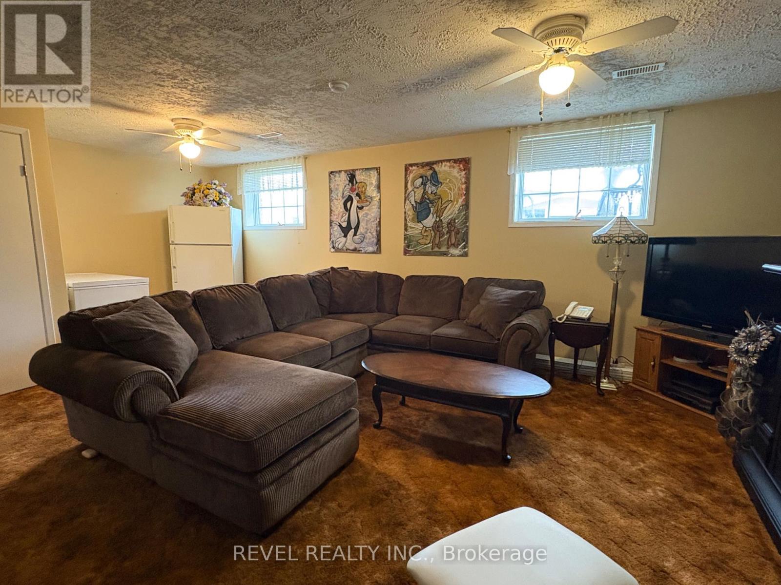 452 ELEVENTH AVENUE - 25