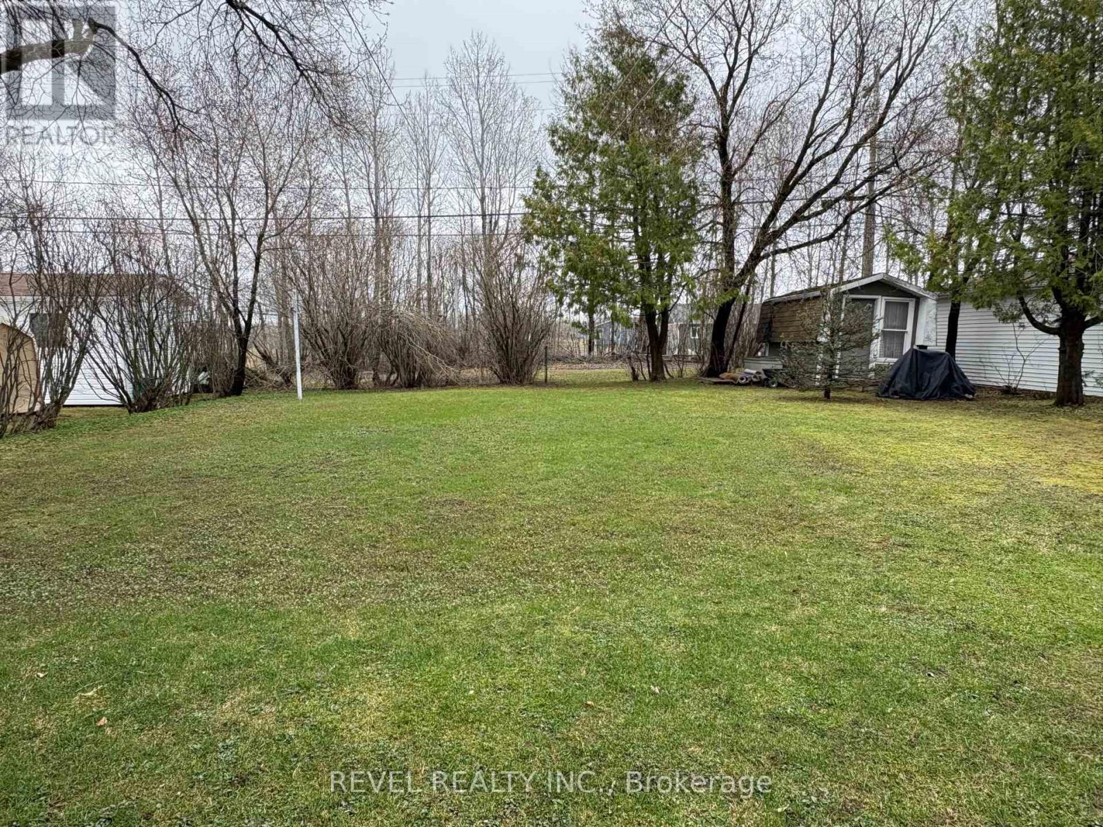 452 ELEVENTH AVENUE - 32