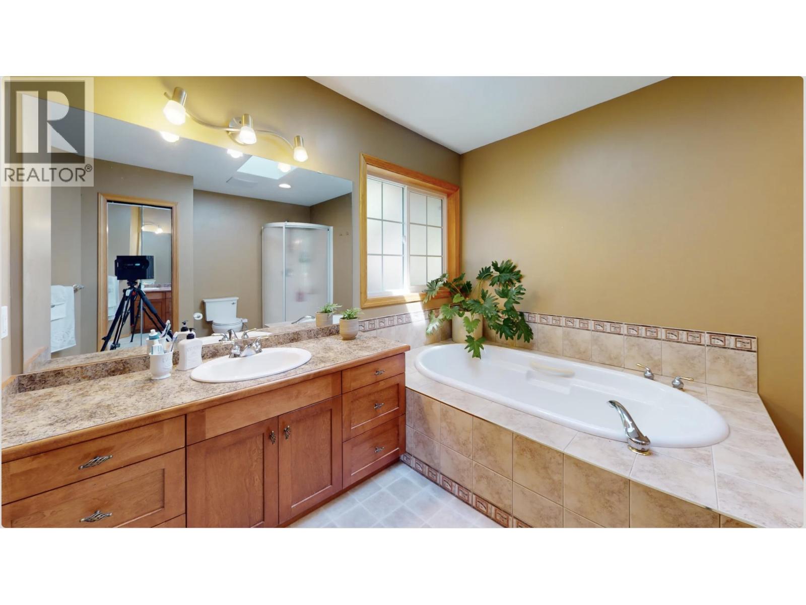 7560 PETTYJOHN ROAD - 22