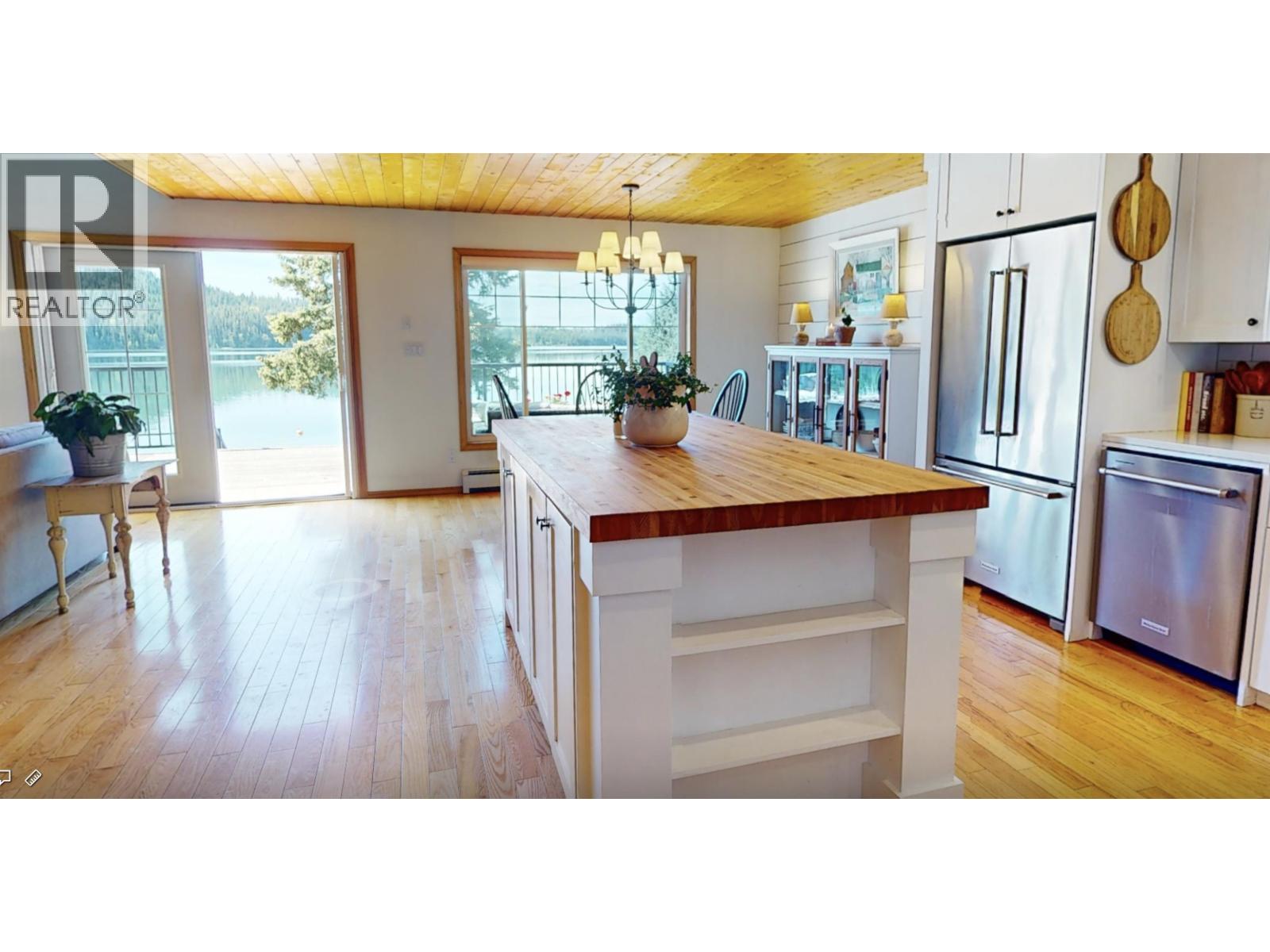 7560 PETTYJOHN ROAD - 11