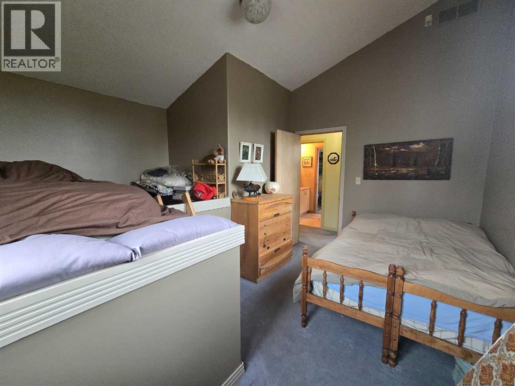 5106 Center Avenue - 13