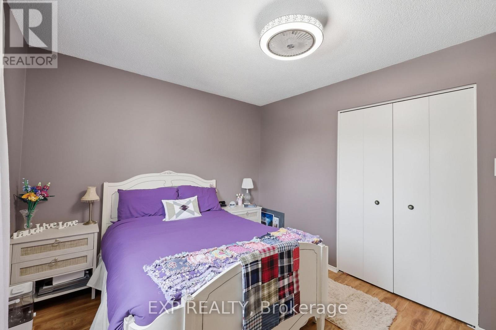 271 ANNE STREET - 33