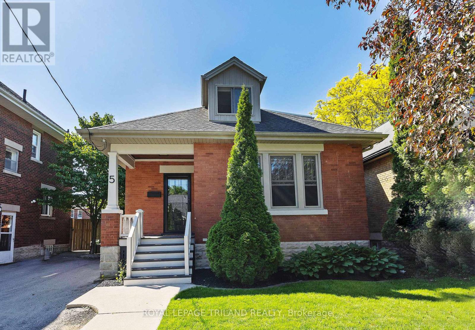 5 MCKENZIE AVENUE - 2