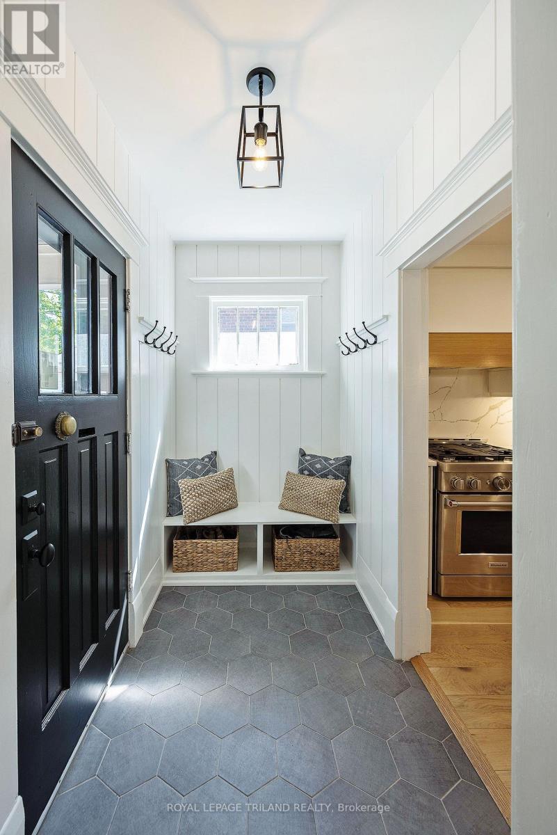 5 MCKENZIE AVENUE - 3