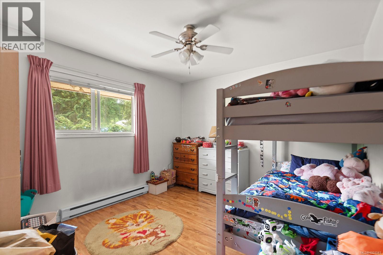 1300 Margaret Pl - 12