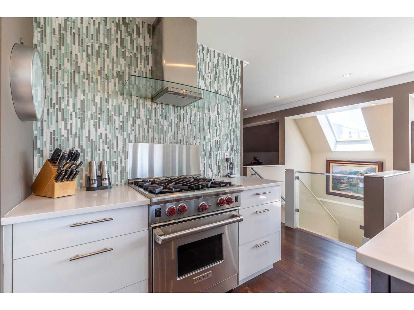 912 KEIL STREET, White Rock