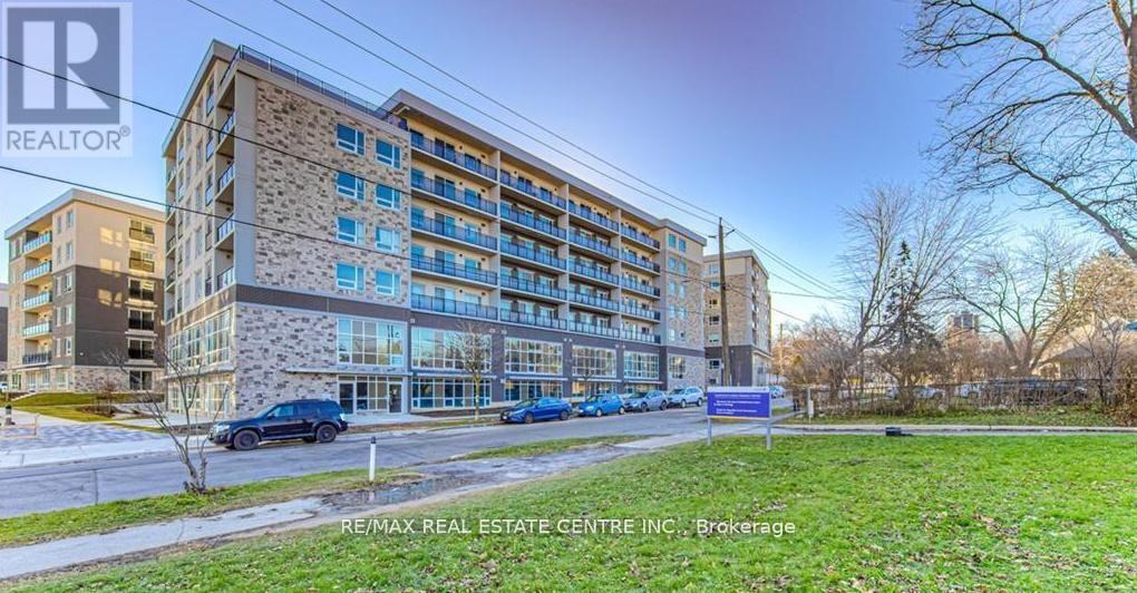 111 - 275F LARCH STREET